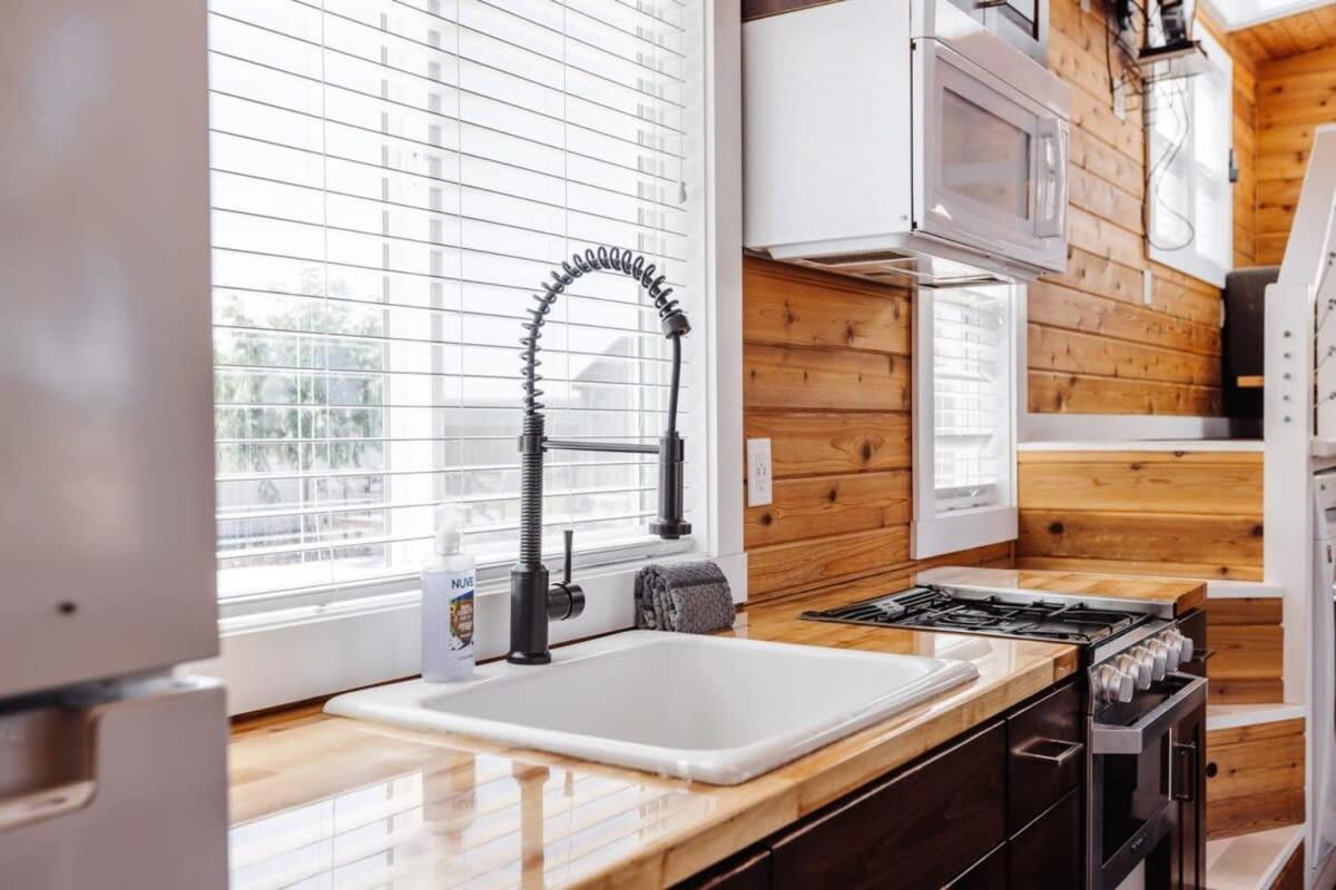 Apple Valley Harrington Tiny Houseヴィラ エクステリア 写真